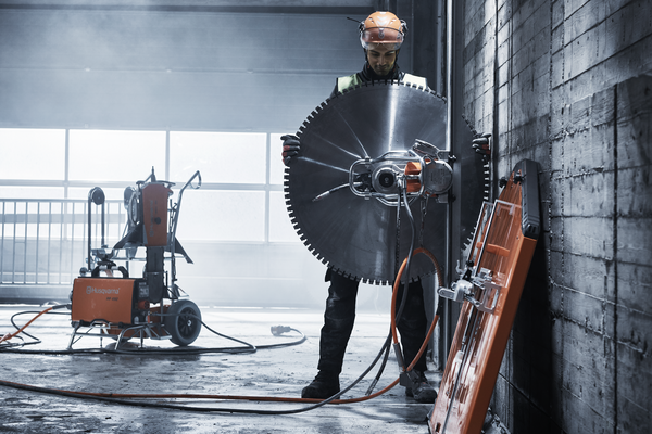 "استخدم أحدث معدات قص وتخريم الخرسانة في مكة - شركة المهندس"